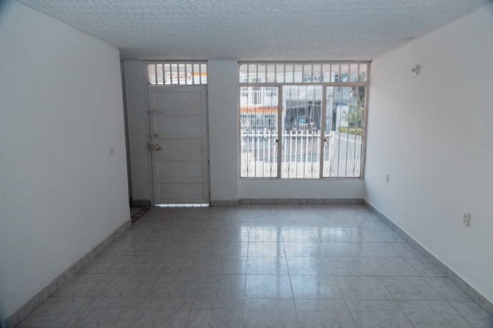 100-24, 3 Bedrooms Bedrooms, ,Casa,En Venta,1,1193