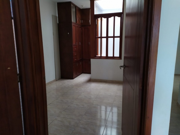 34, 850001, 4 Bedrooms Bedrooms, ,Casa,En Permuta,1025