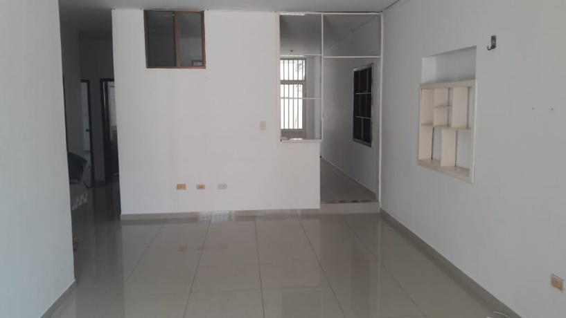 18, 850001, 6 Bedrooms Bedrooms, ,Casa,En Permuta,1035